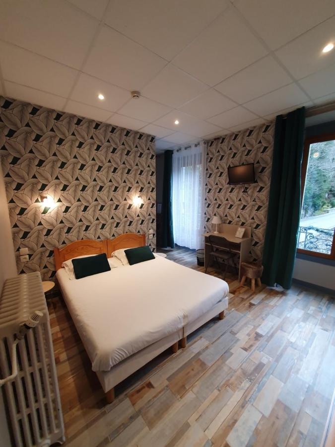 Auberge La Caverne 라헝스 외부 사진