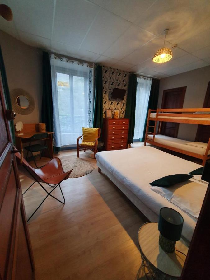 Auberge La Caverne 라헝스 외부 사진