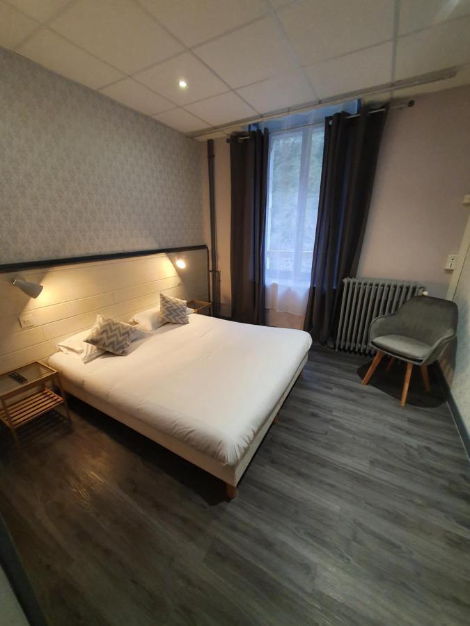 Auberge La Caverne 라헝스 외부 사진