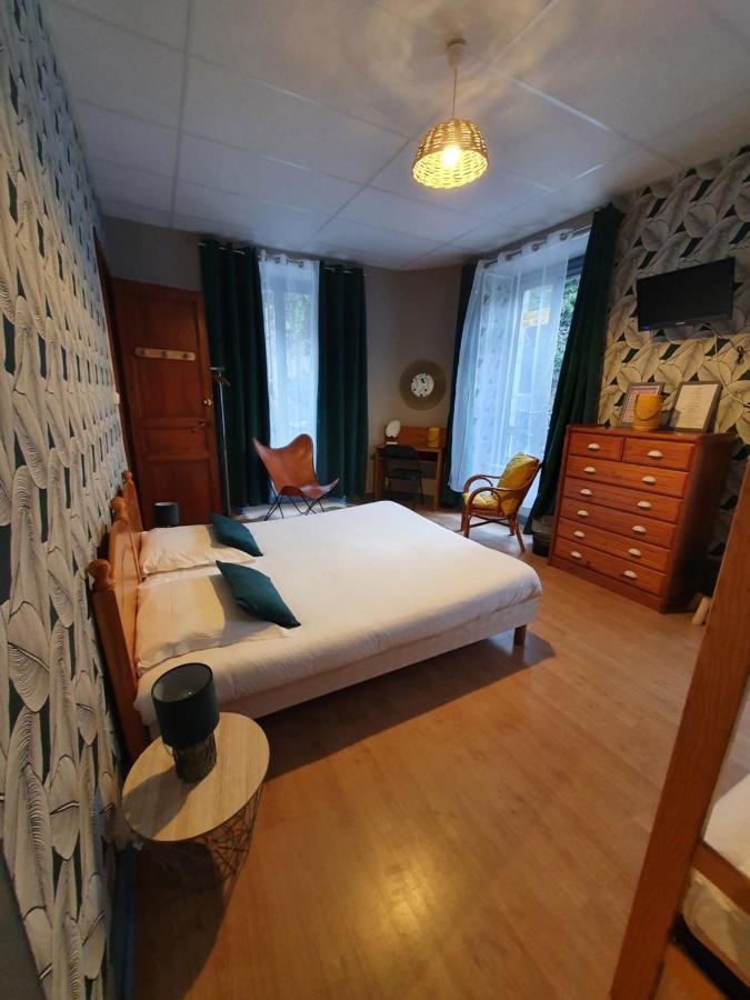 Auberge La Caverne 라헝스 외부 사진