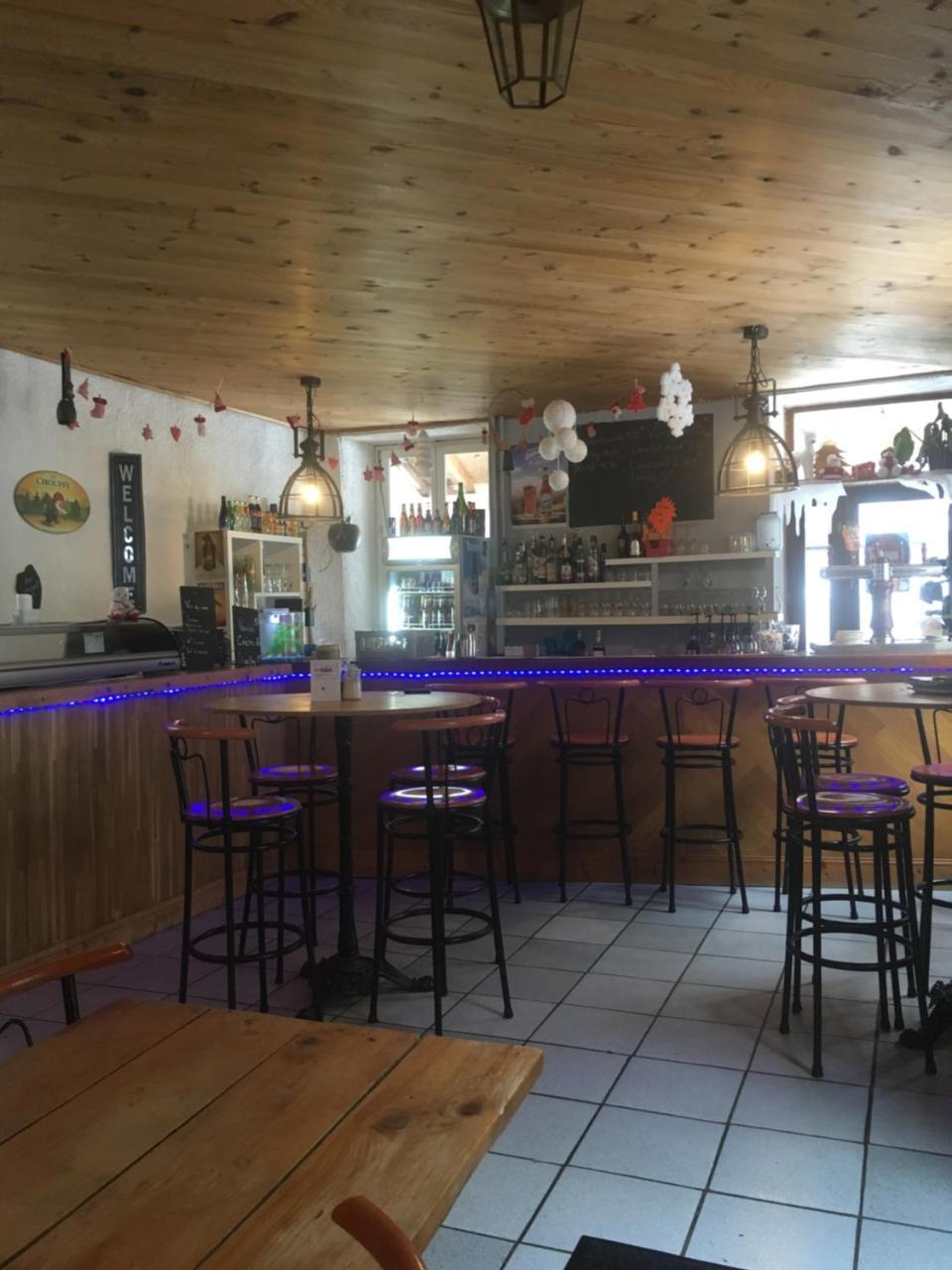 Auberge La Caverne 라헝스 외부 사진